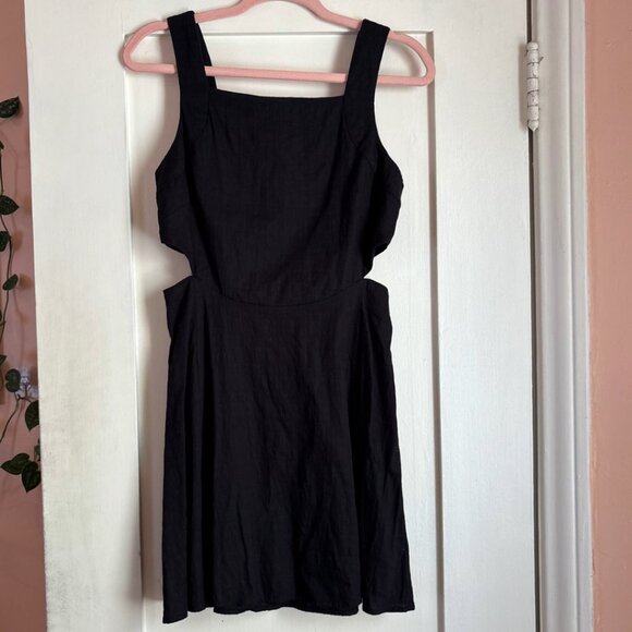 Ecoté Black Cut-Out Mini Dress Women’s Size 6 Sleeveless Exposed Zipper Back Par - Picture 1 of 4